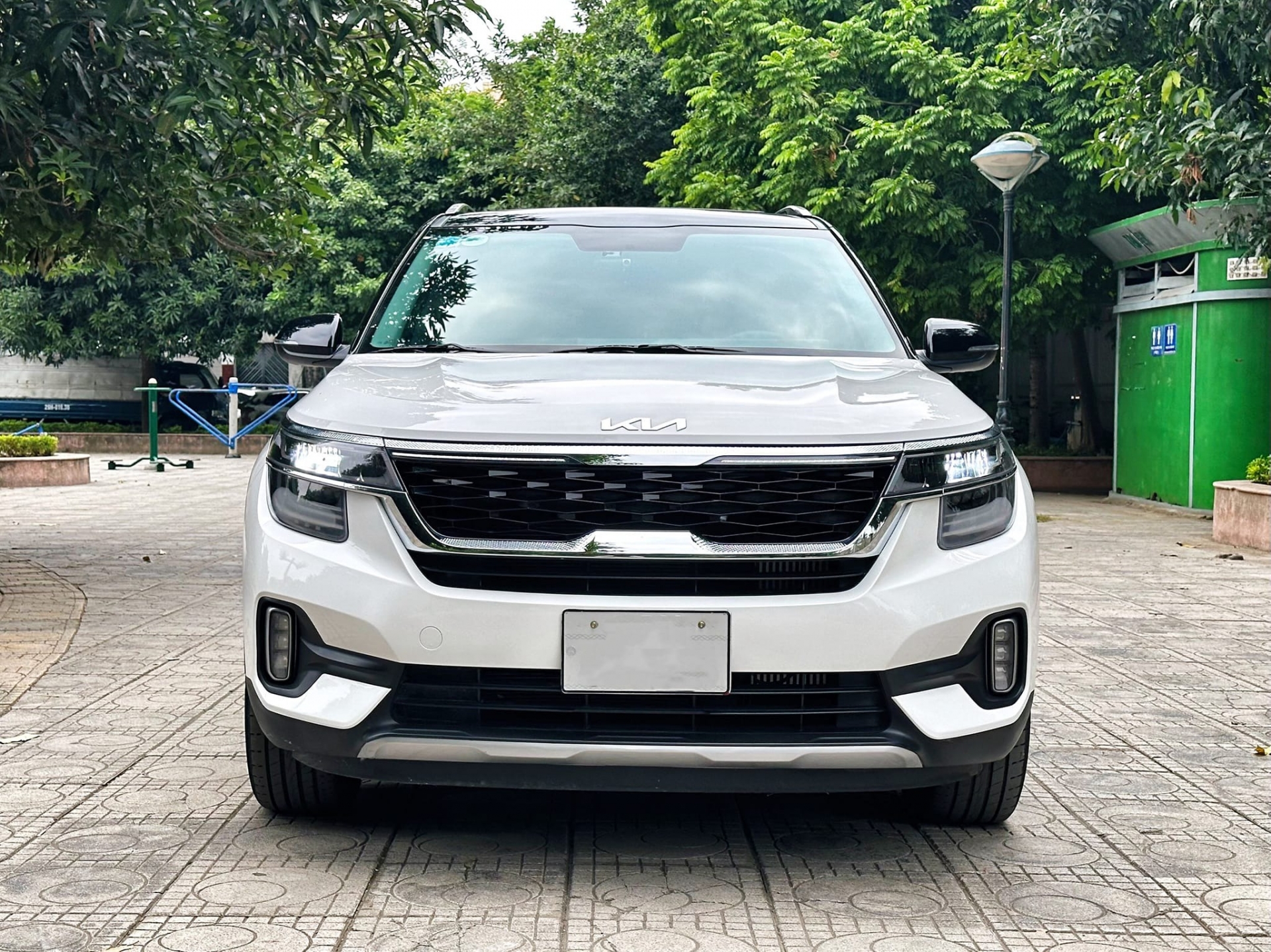 Kia Seltos cũ xuống giá choáng váng chỉ sau 1 năm lăn bánh 351550