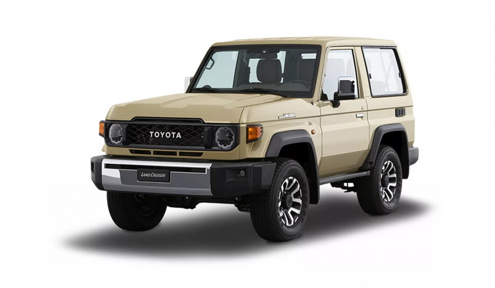 Toyota Land Cruiser 70 Series vén màn phiên bản 3 cửa: Trang bị động cơ V6, giá quy đổi từ 1,12 tỷ đồng 364235