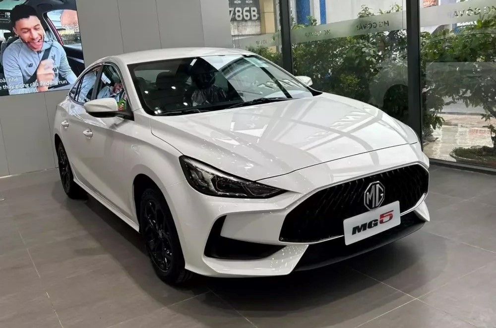 Giải phóng hàng tồn, MG5 giảm giá sập sàn đến hơn 150 triệu đồng