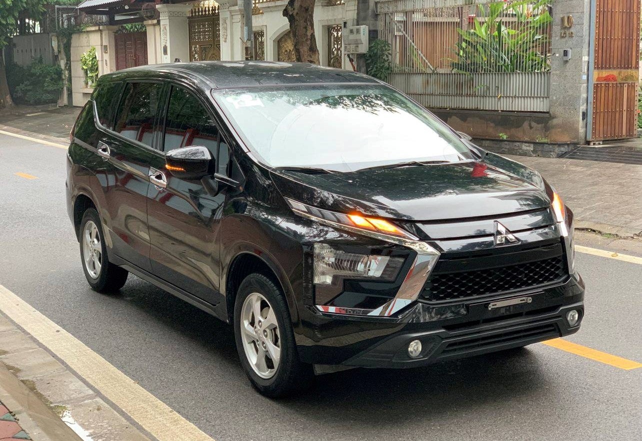 Mitsubishi Xpander lăn bánh 2 năm lên sàn xe cũ với mức giá rẻ bất ngờ 401068