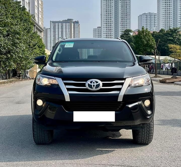 Sau 5 năm lăn bánh, Toyota Fortuner cũ rao bán lại với giá ngỡ ngàng 406341