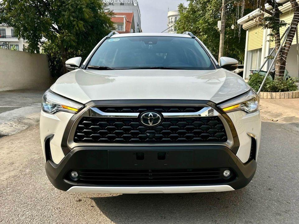 Toyota Corolla Cross 2021 chạy lướt 10.000 km lên sàn xe cũ với giá ngang Mazda3 'đập hộp' 436832