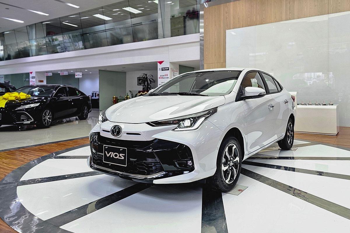 Toyota Vios bứt tốc ấn tượng nhưng vẫn chưa vượt được City, Accent 442728