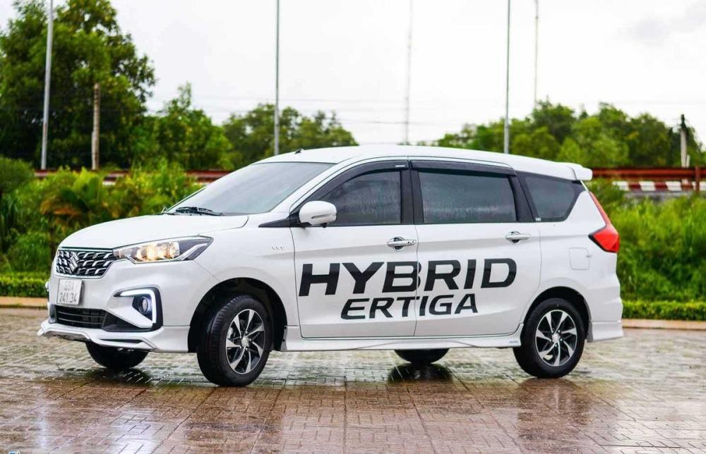 MPV gia đình 'siêu tiết kiệm xăng' nhà Suzuki giảm giá mạnh, mức khởi điểm còn ngang Hyundai i10 444268