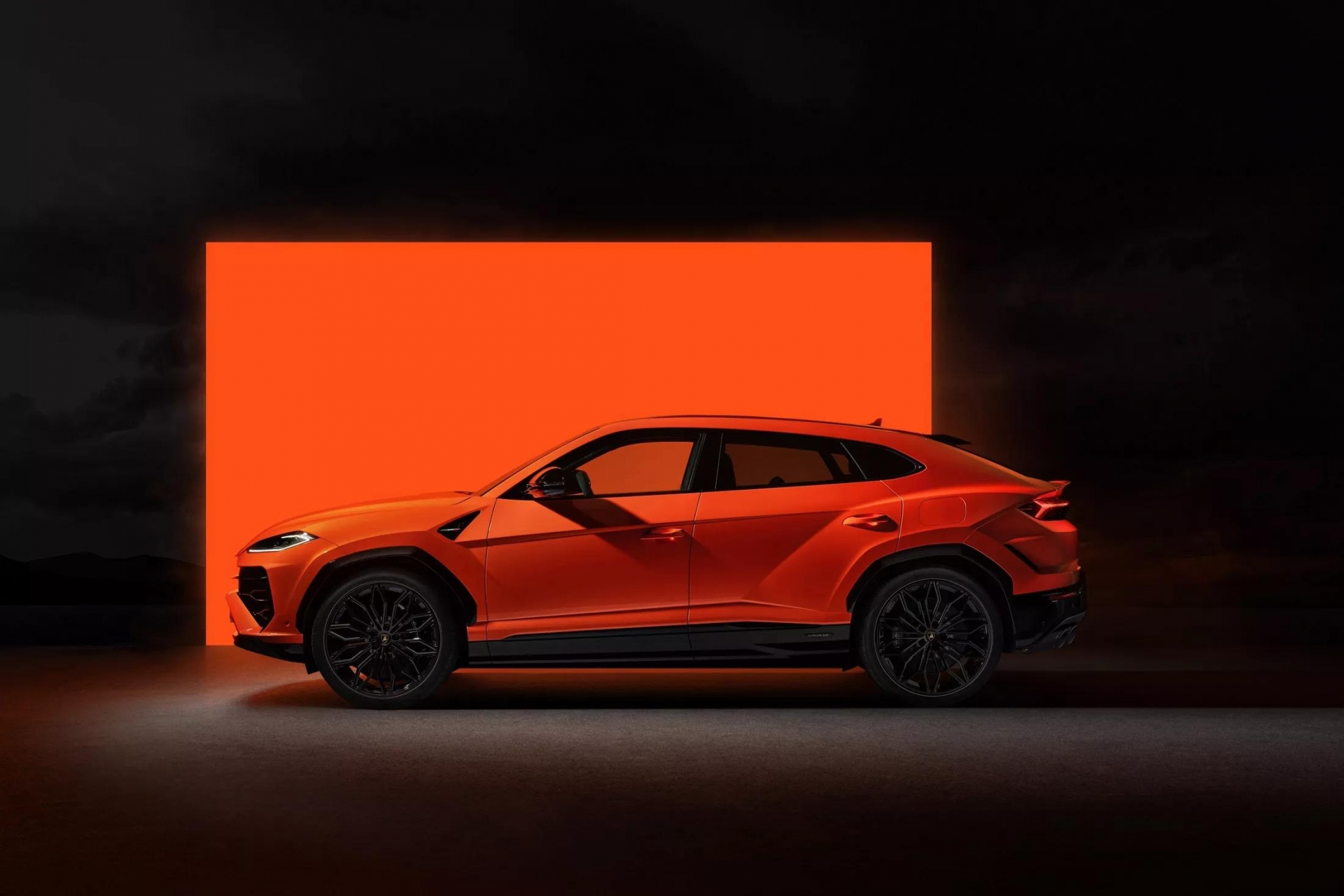 Lamborghini-Urus-SE-PHEV-00002