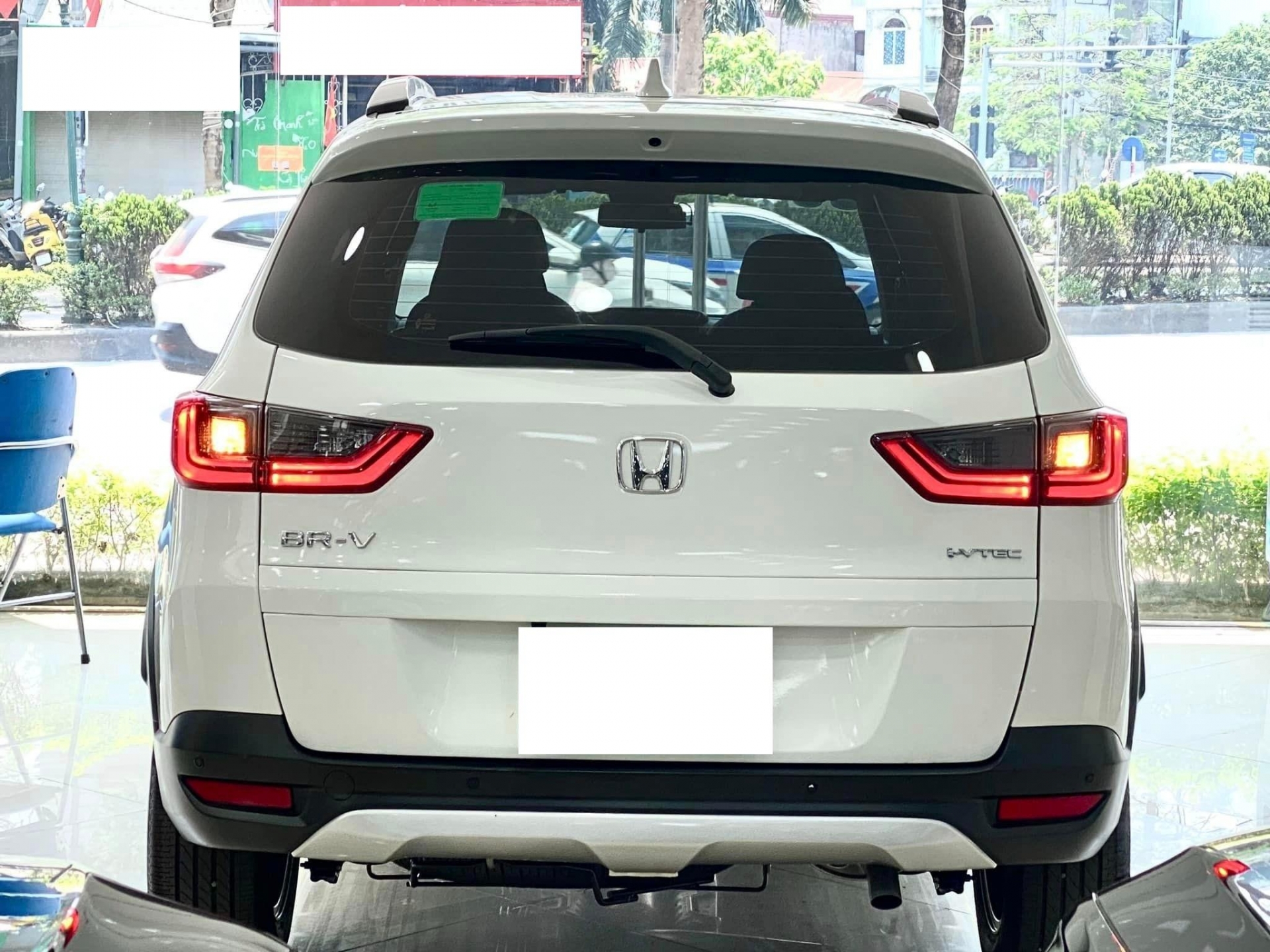 Honda BR-V 'lướt' lên sàn xe cũ với giá khó tin chỉ sau 1 năm lăn bánh 456976