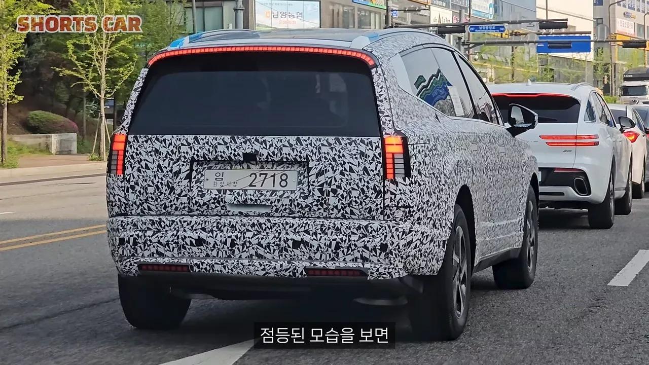 SUV điện cỡ lớn Hyundai Ioniq 7 lộ diện trên đường chạy thử, dự kiến ra mắt vào tháng sau 463822