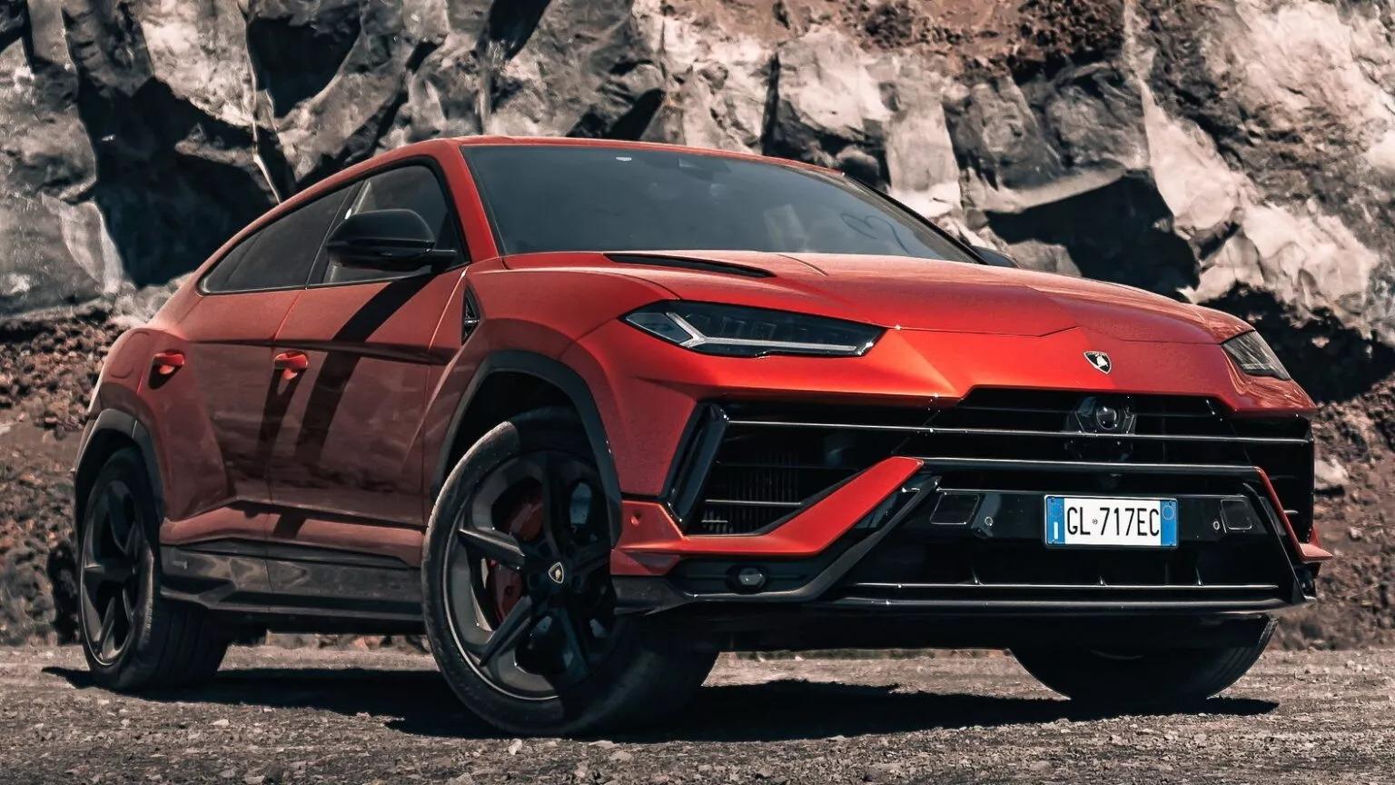 Lamborghini Urus 'lĩnh án' triệu hồi do nắp ca-pô có thể bật ra khi xe đạt tốc độ hơn 150 km/h 468208