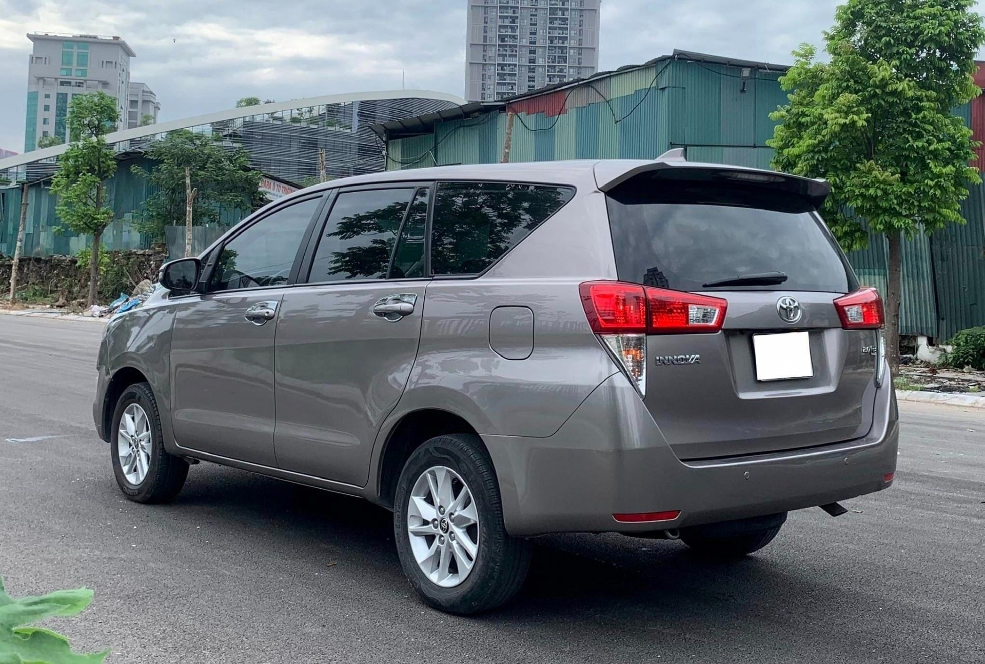 Sau 4 năm sử dụng, xe gia đình Toyota Innova 2020 bán lại với giá ngỡ ngàng 469875