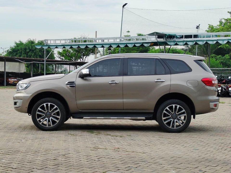 Bất ngờ giá bán lại của Ford Everest 2019 cũ tại Việt Nam sau 5 năm sử dụng 471587