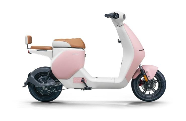 Vén màn xe máy điện Honda U-Qe 2024: Tầm vận hành 80 km, giá quy đổi chưa tới 15 triệu đồng 474497