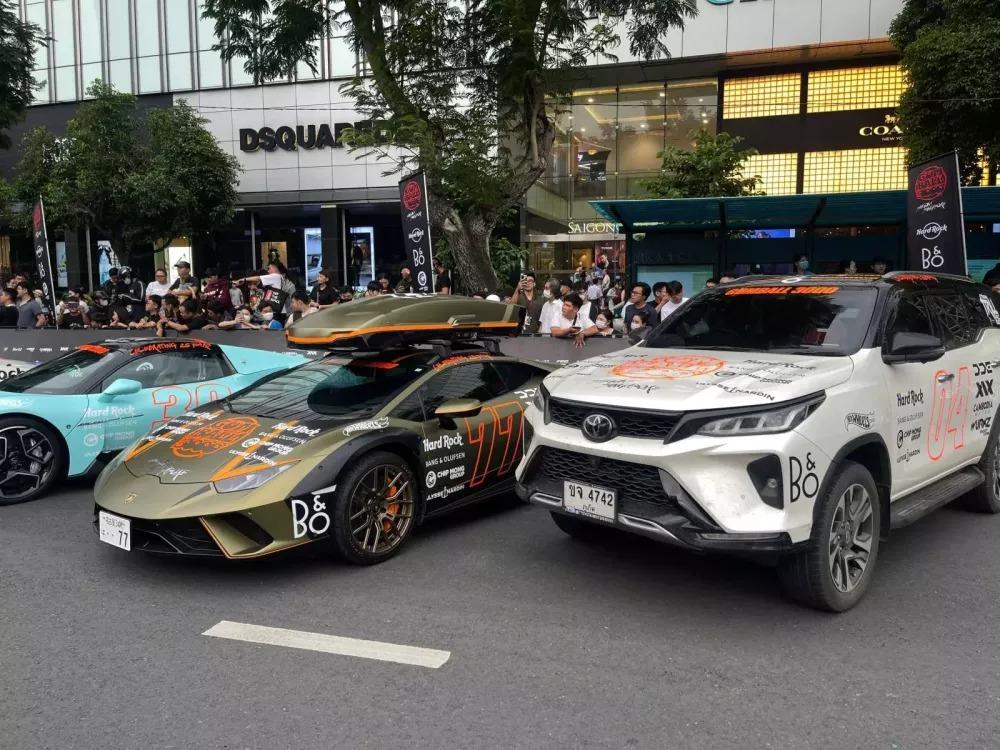 Chi phí tham dự Gumball 3000 của Toyota Fortuner Legender cao gấp khoảng 4 lần giá xe 530255