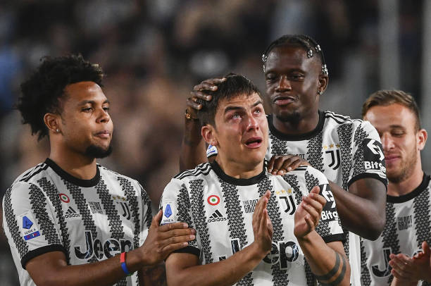 'Nghẹn lòng' hình ảnh Dybala chia tay Juventus Arena 138132