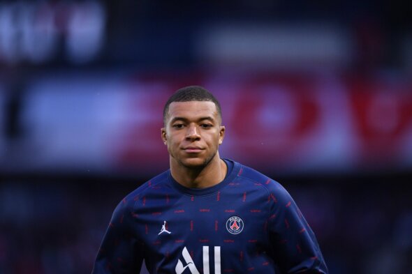 Vừa bị cô lập ở PSG, 'đường lui cuối cùng' của Mbappe cũng quay lưng 173558