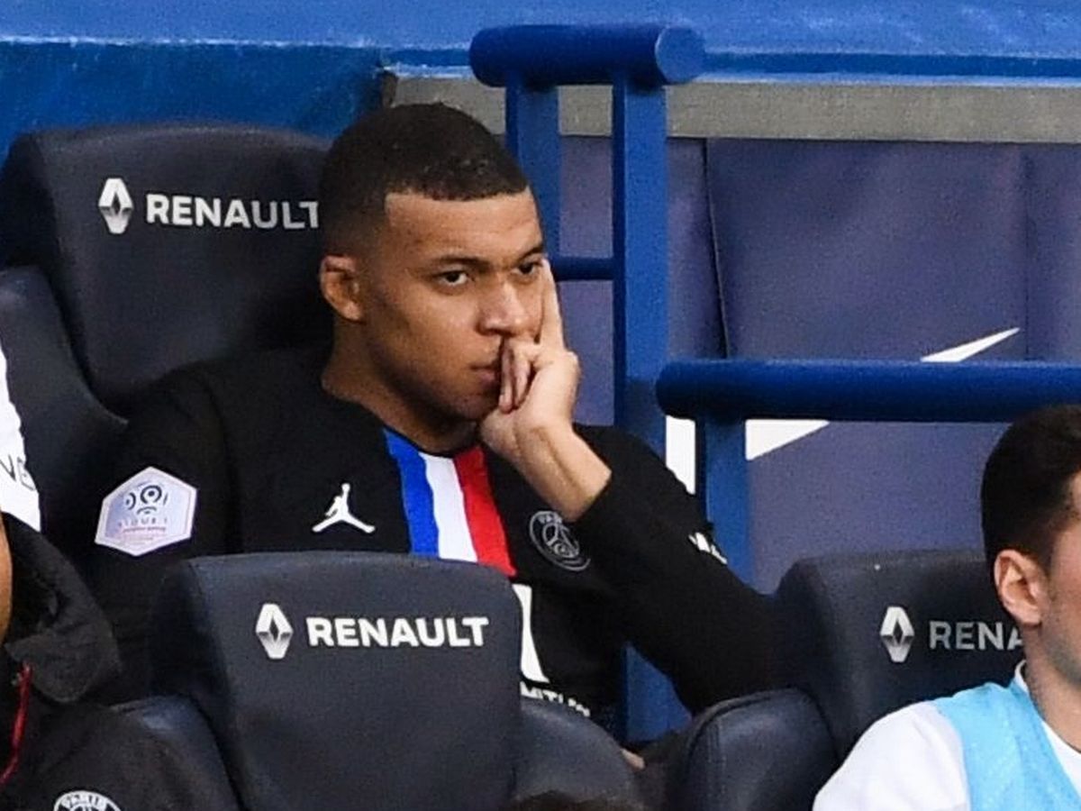 PSG phán quyết vụ lục đục nội bộ, Mbappe lộng quyền vẫn nhận 'trái đắng' 174224