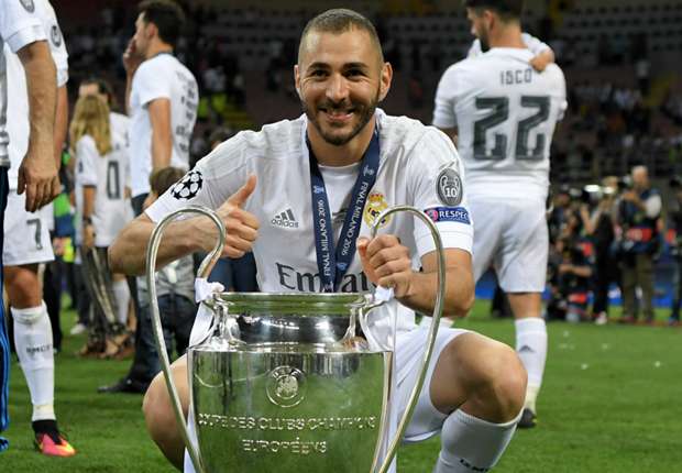 Benzema chính thức định đoạt xong tương lai tại Real Madrid 199226