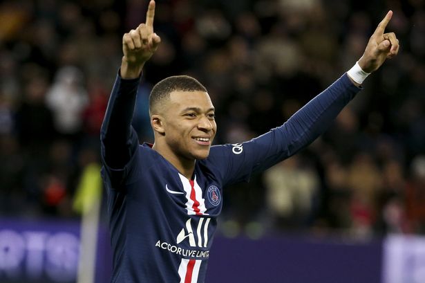 Thân mẫu lên tiếng khẳng định, Mbappe rời PSG tới 'gã khổng lồ' nước Anh? 202495