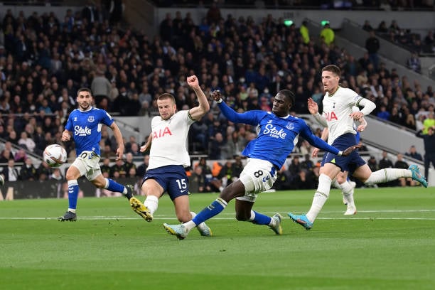 Trực tiếp Tottenham 1-0 Everton: Harry Kane khai thông thế bế tắc trên chấm 11m 203358