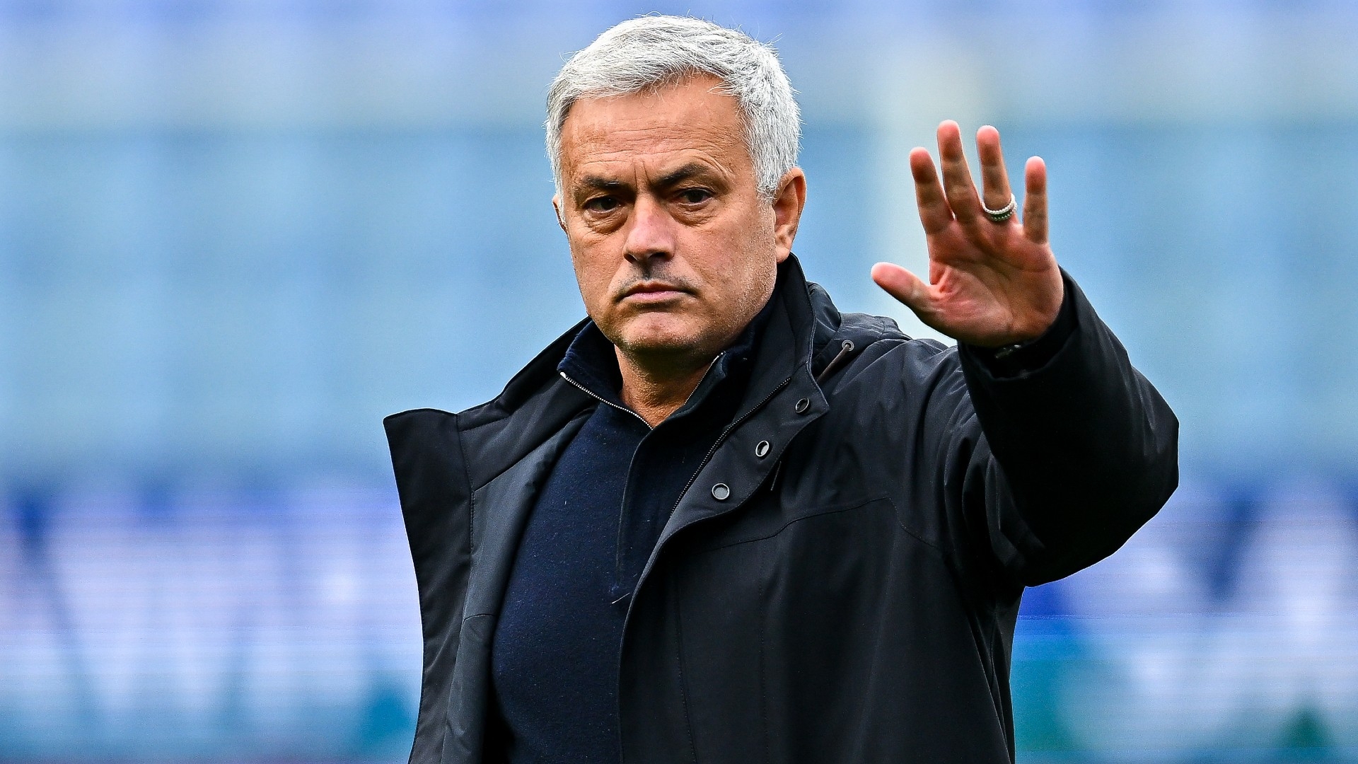 Cuộc đời phi thường của 'Người đặc biệt' Jose Mourinho 243237