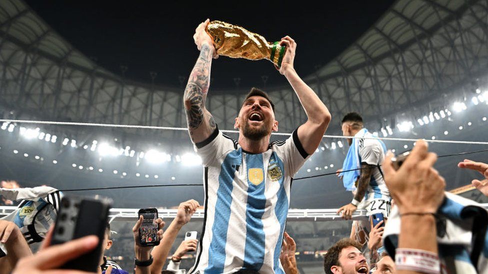 Top 6 sự kiện quốc tế nổi bật 2022: Ngỡ ngàng Messi-Ronaldo, 'Vua bóng đá' từ trần 243282