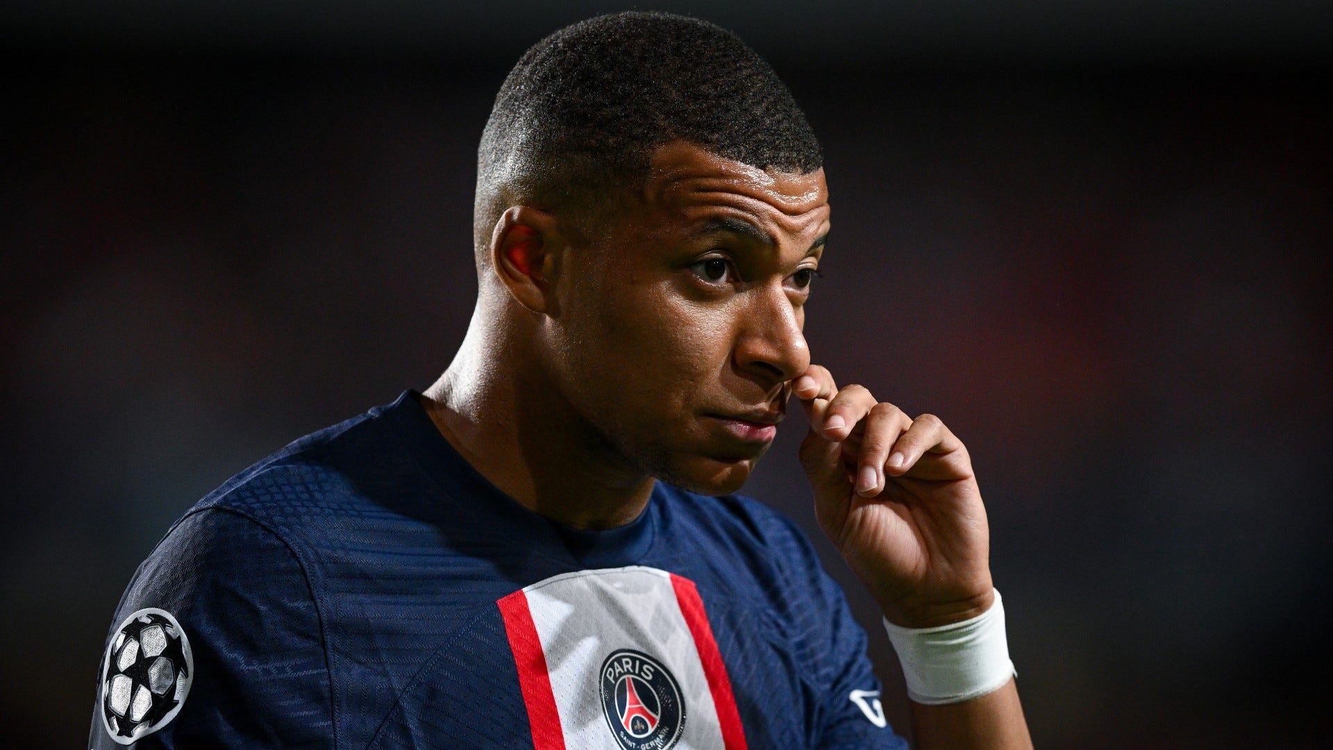 PSG chốt giá bán Mbappe, Real ra quyết định ngay lập tức 255395