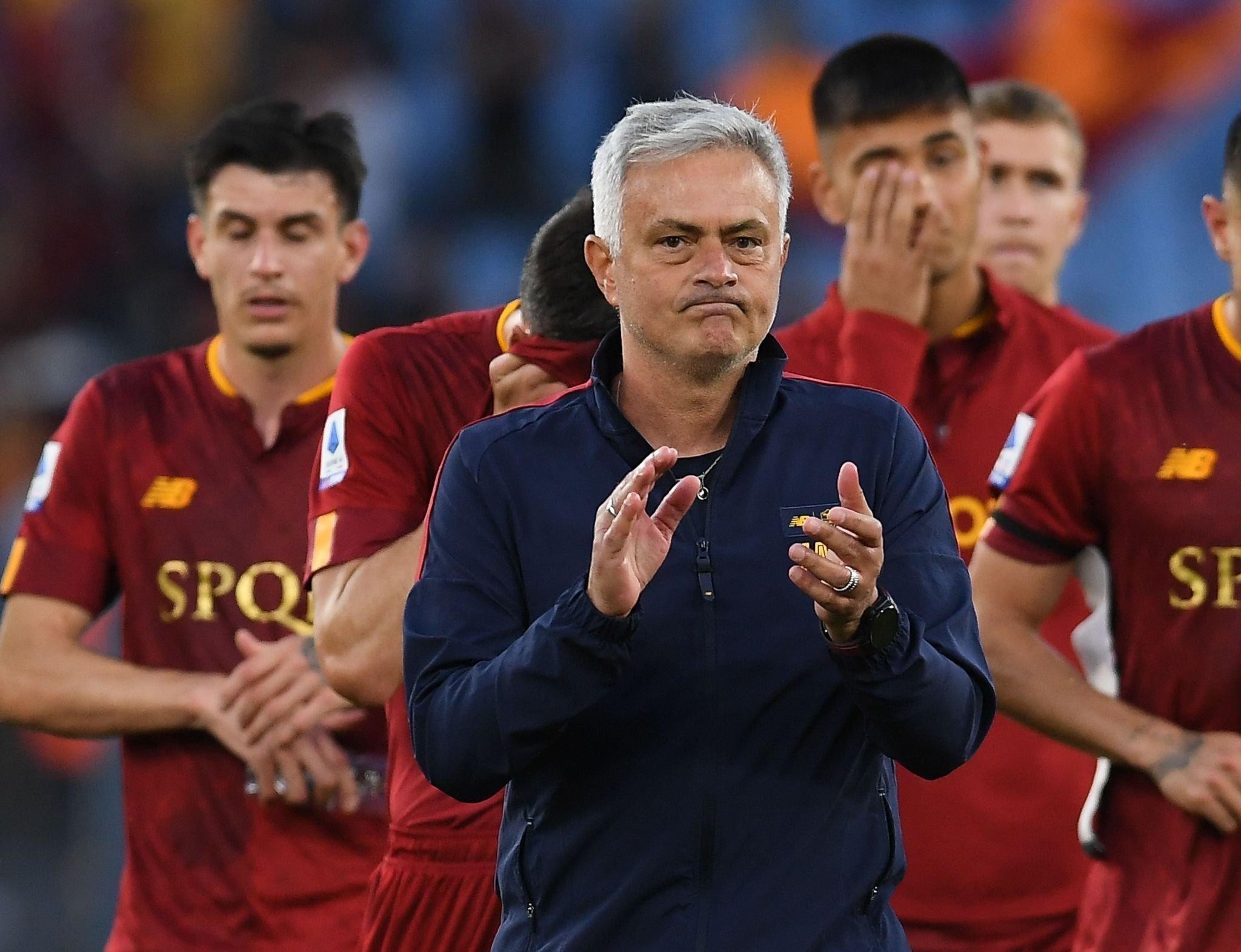 mourinho-roma-1683515674.jpg