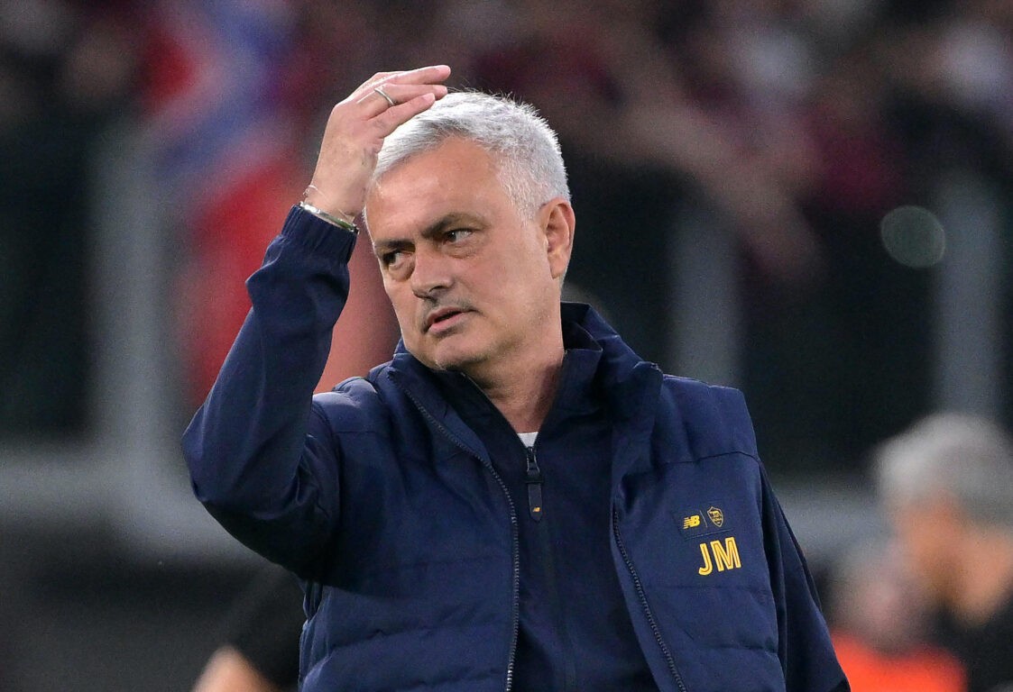 mourinho-1684812090.jpg