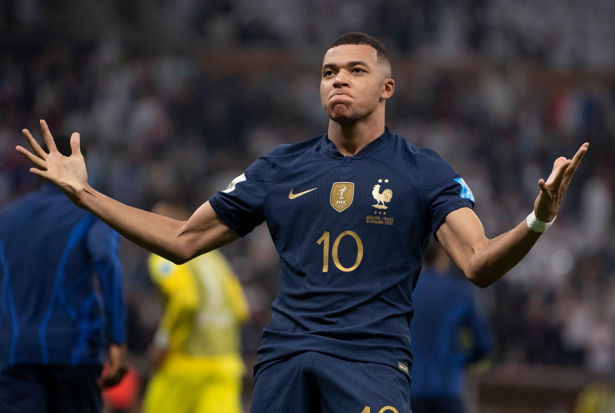 mbappe-dt-phap-world-cup-1697430016.jpg