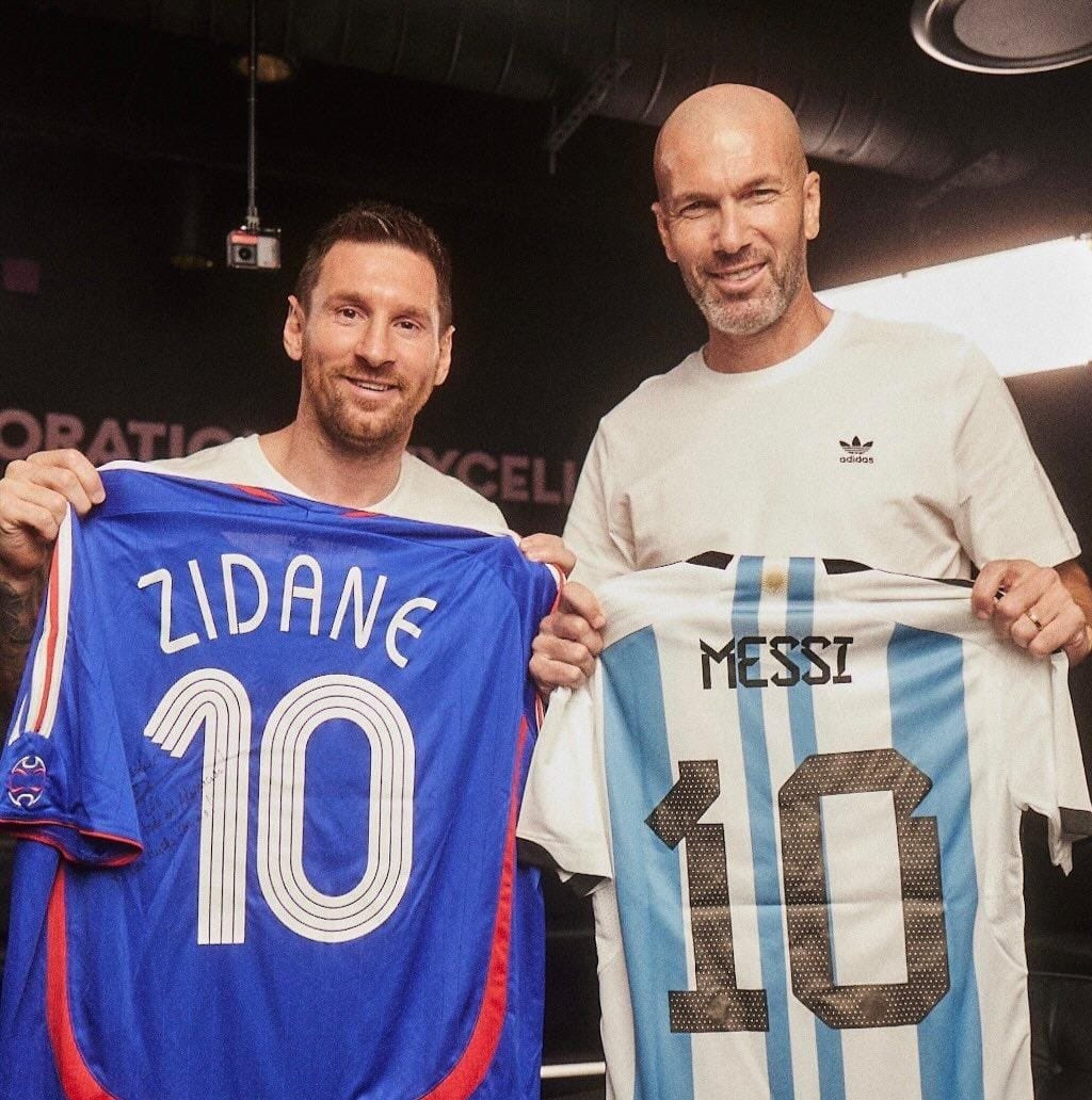 messi-zidane-1699587051.jpg