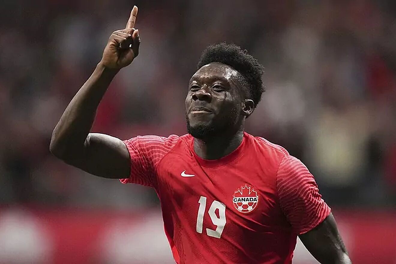 alphonso-davies-4872-1689905093.jpeg