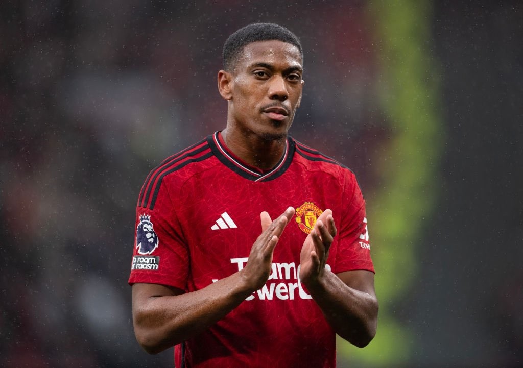 martial-roi-mu-1702289951.jpg