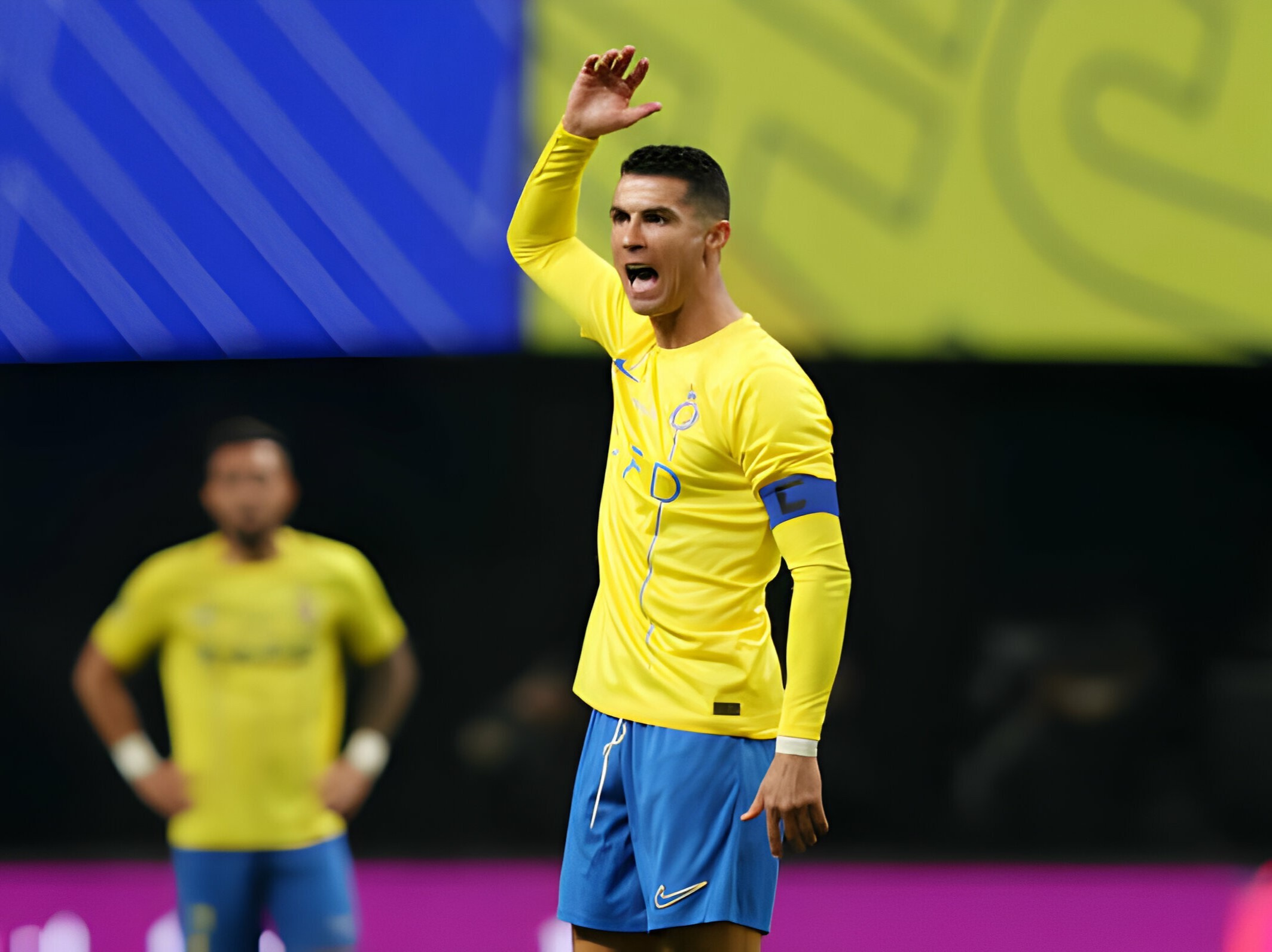 ronaldo-vs-al-hilal-1707461103.jpg