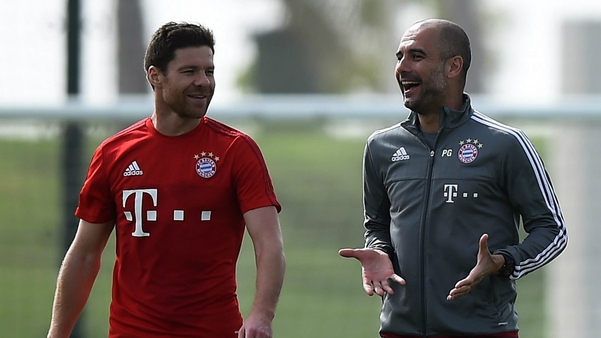 pep-guardiola-xabi-alonso-1708990822.jpg