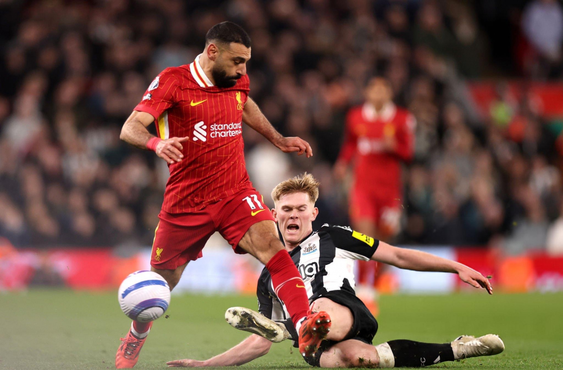 Trực tiếp Liverpool 0-0 Newcastle: Thế trận chặt chẽ