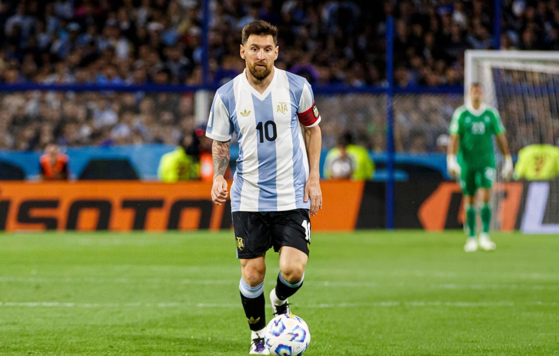 Trực tiếp Chile 0-0 Argentina: Khởi đầu hứa hẹn