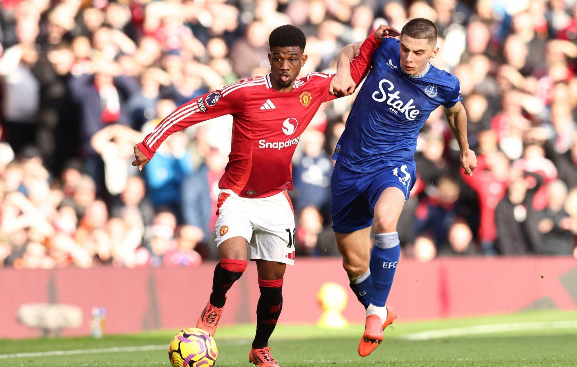 Trực tiếp MU vs Everton, 4h00 hôm nay 4/8