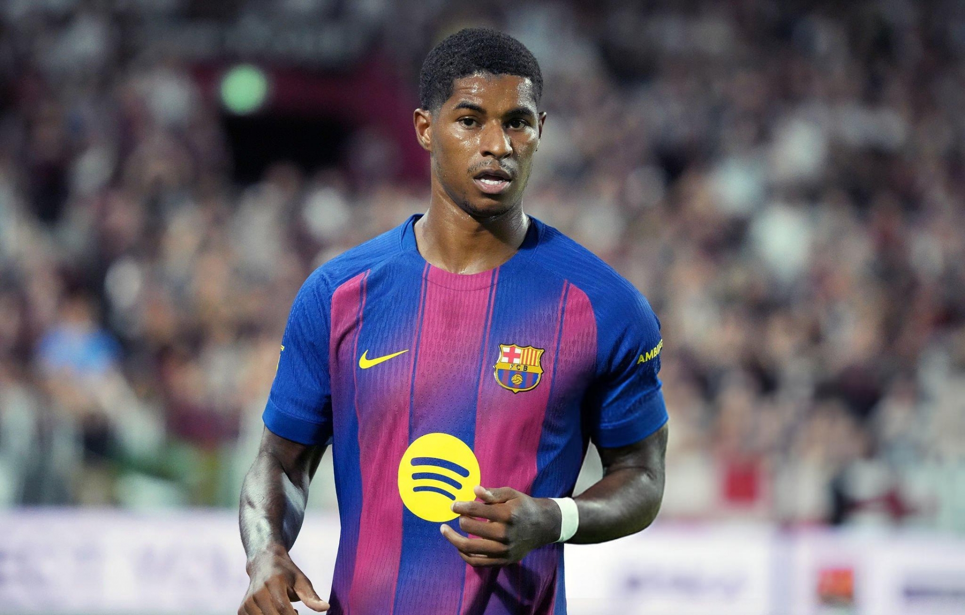 Rashford lập công, Barca thắng trắng 5 bàn trước đội Hàn Quốc