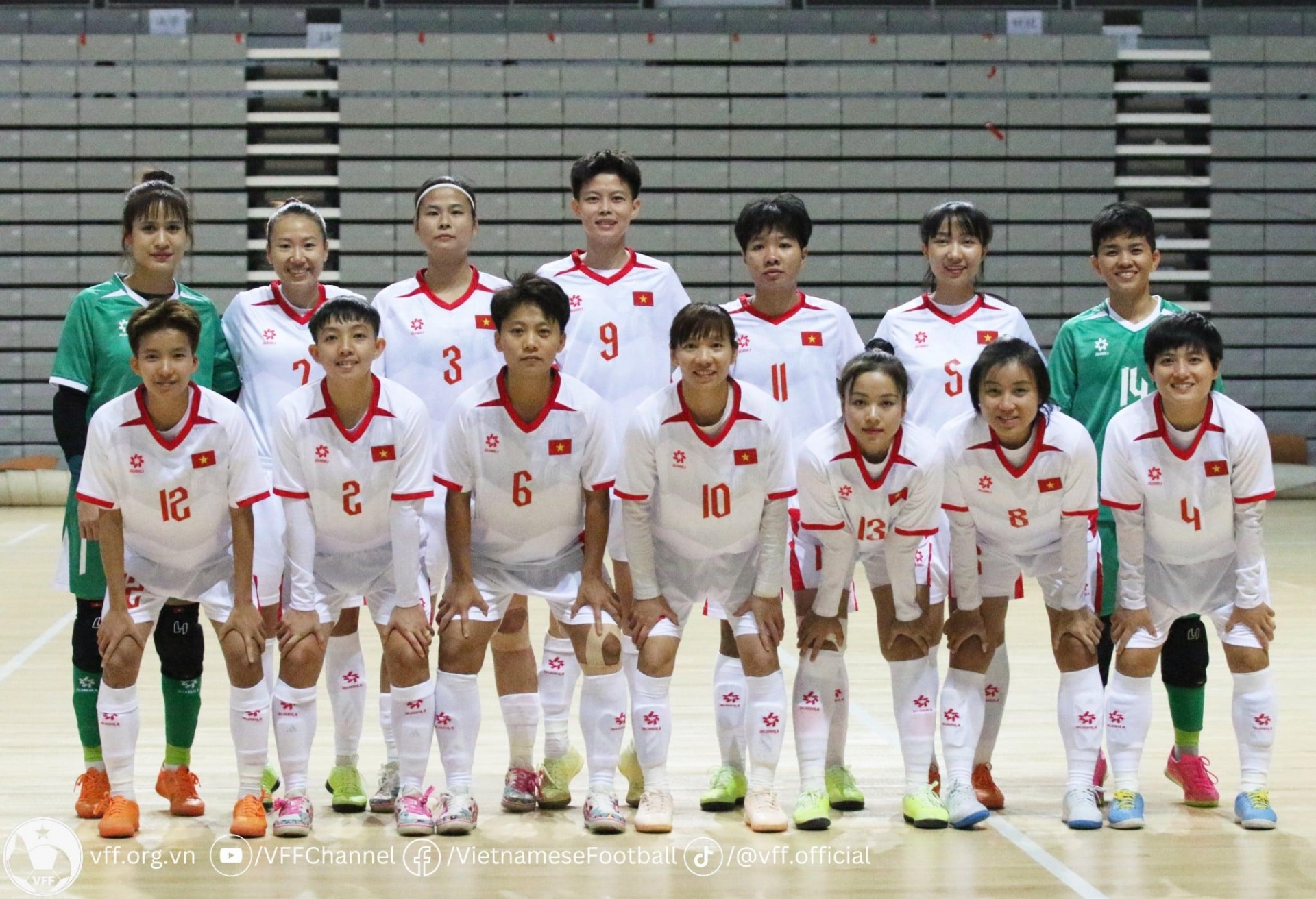 Ngược dòng hạ Myanmar, futsal nữ Việt Nam vào bán kết SEA Games