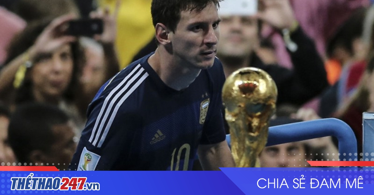 thumbnail - Người 'lấy đi World Cup' của Messi sắp cập bến PSG để thế chỗ Pochettino