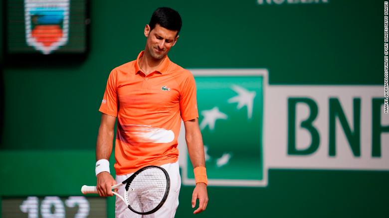 novak-djokovic-thua-soc-ngay-tran-mo-man-tai-monte-carlo