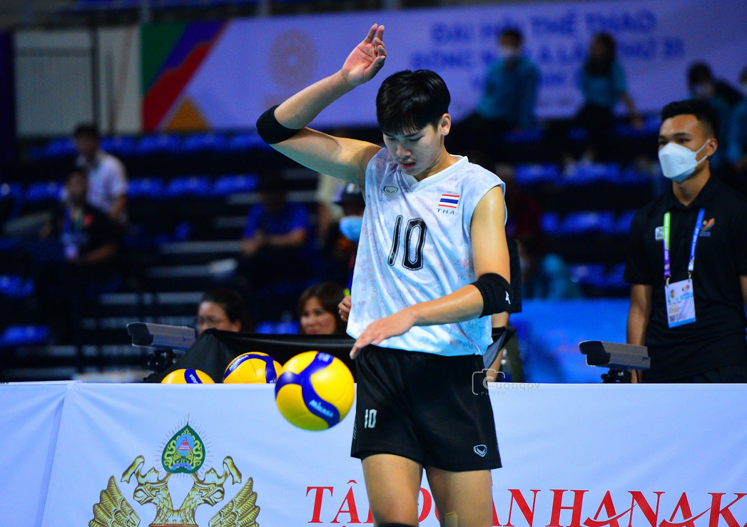 ดาราวอลเลย์บอลชายชาวไทยที่ทำให้เกิดไข้ในการแข่งขันซีเกมส์ครั้งที่ 31 จะแข่งขันชิงแชมป์แห่งชาติ