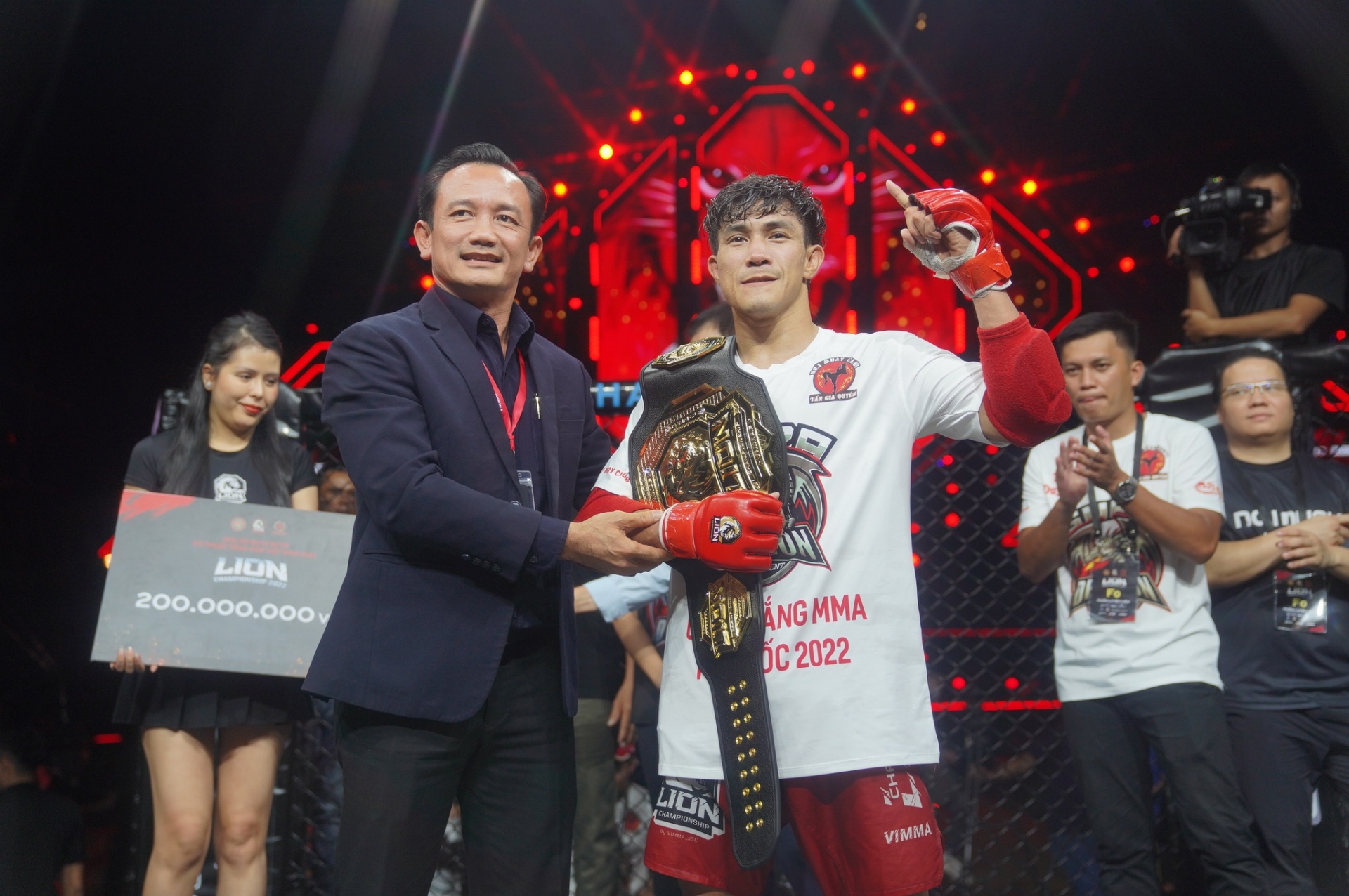 Học trò của Johnny Trí Nguyễn lên ngôi tại MMA Lion Championship 2022 224413