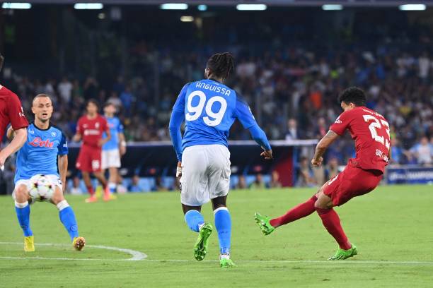 Trực tiếp Liverpool 1-4 Napoli: Vùng vẫy trong vô vọng 183656