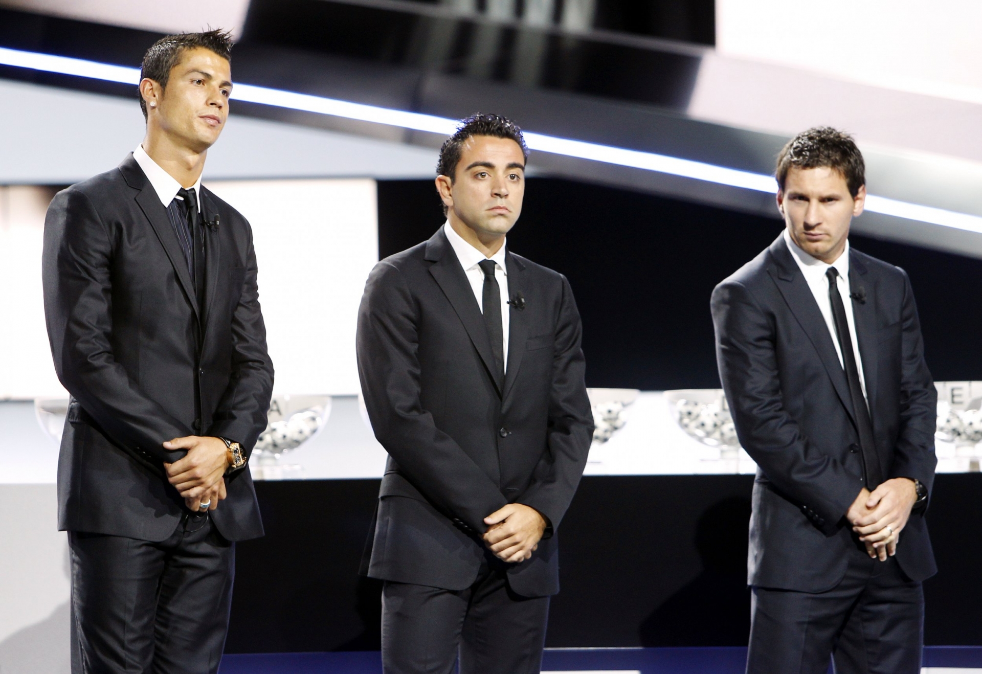 Xavi gọi tên cầu thủ xuất sắc nhất lịch sử: Không Ronaldo, Messi ở đâu? 185382