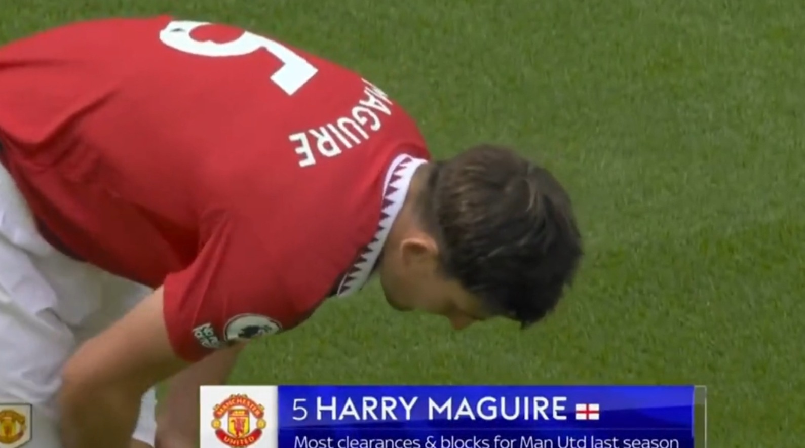 Harry Maguire tỏa sáng trước West Ham: Thủ lĩnh thép xứng đáng từng xu 211381