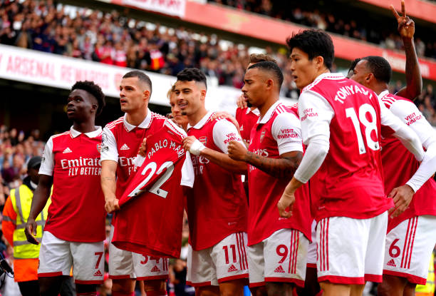 Nức lòng với hành động đẹp của Arsenal sau trận đại thắng Nottingham forest 211369