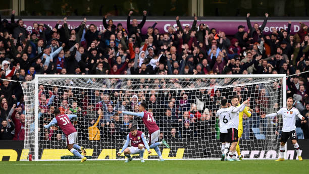 Ten Hag 'nổi điên' vì MU thua Aston Villa, không quên mắng thẳng mặt các học trò 214450