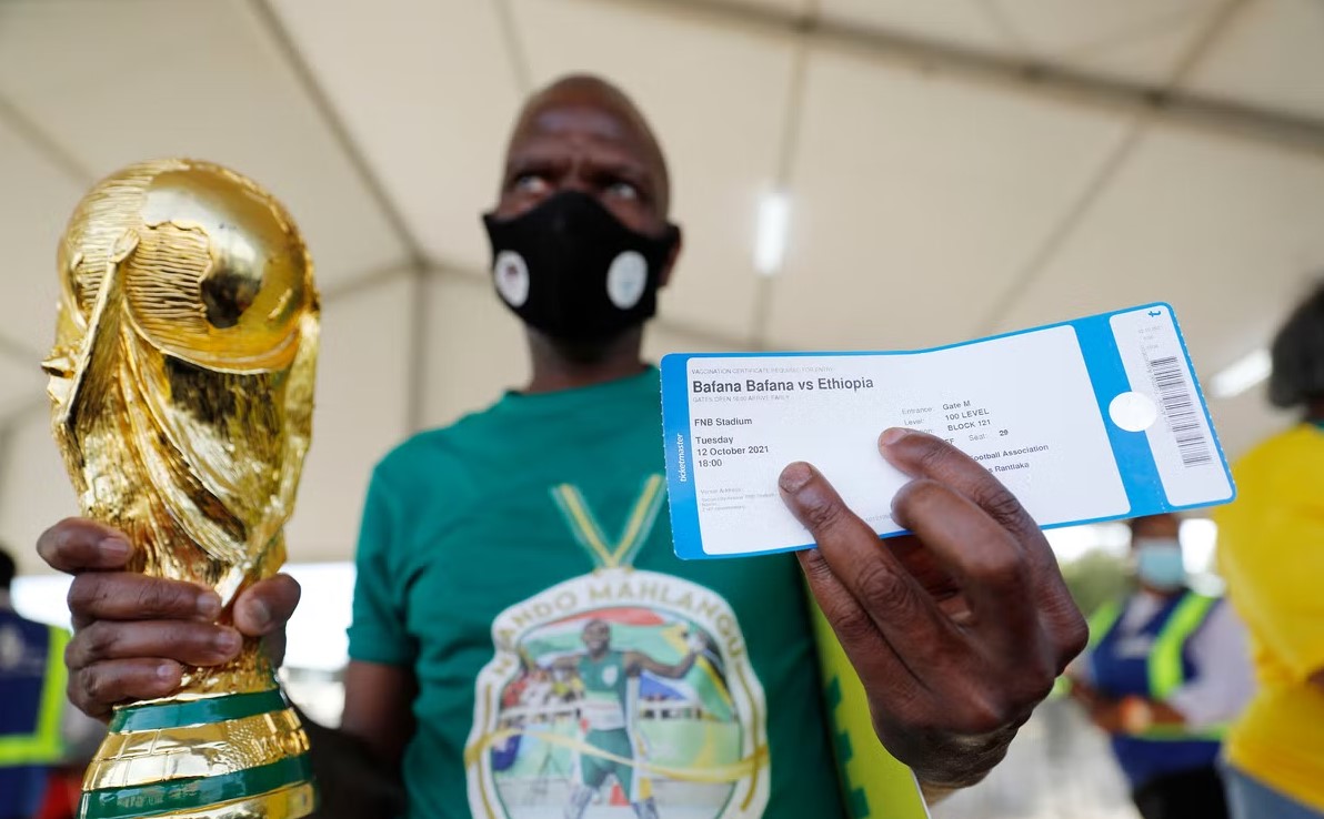 Quá tuyệt vọng, người hâm mộ lên án Qatar dối trá tại World Cup 2022 228779