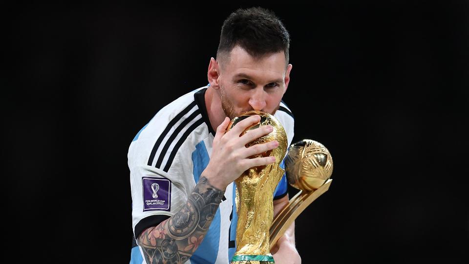 Người Argentina có hành động vinh danh Messi theo cách 'đầy đau đớn' 237031