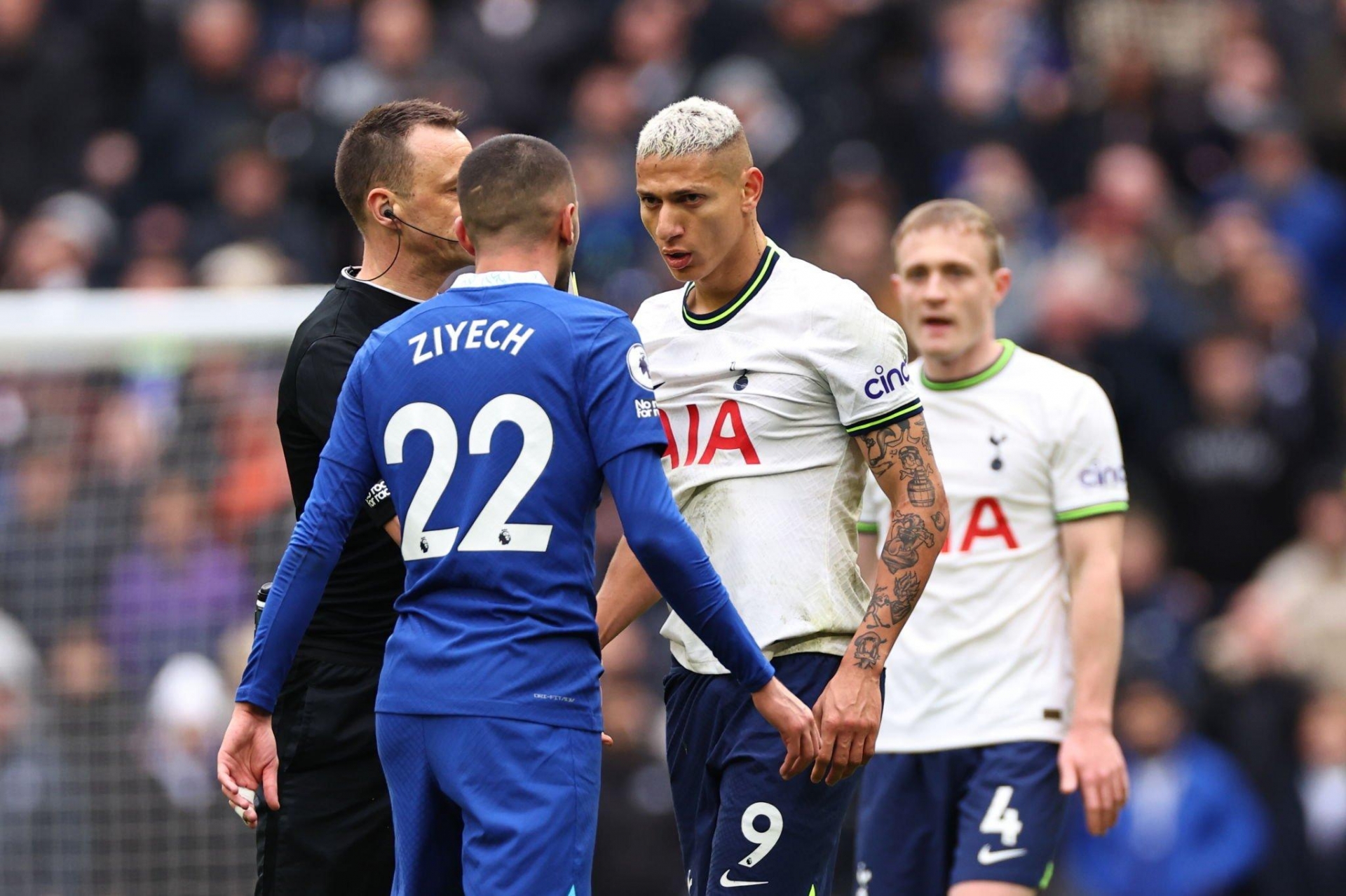 Trực tiếp Chelsea 0-0 Tottenham: VAR vào cuộc, Hakim Ziyech thoát thẻ đỏ 252366